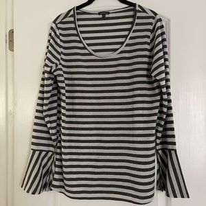 Hannah brand small long sleeve top